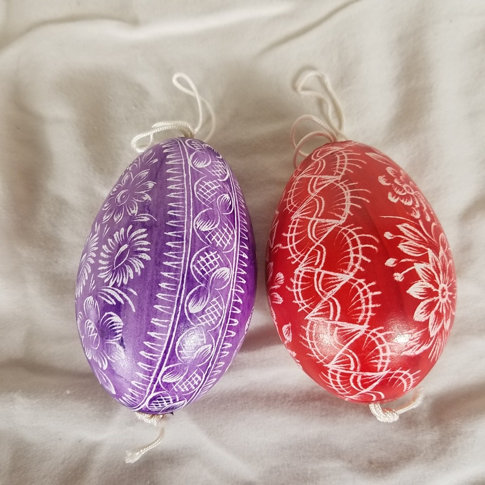 Etched Goose Eggs Purple Red Hand Carved Floral Set 2 Christmas easter Vintage